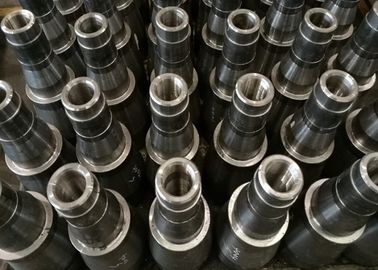 Piezas de la carretilla elevadora del bastidor del hierro que trabajan a máquina partes con el pequeño permiso que trabaja a máquina