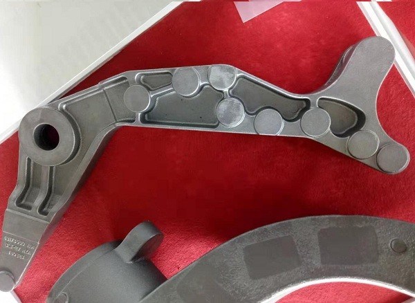 Componentes personalizados de alta calidad de hierro fundido en arena para maquinaria industrial con servicio OEM