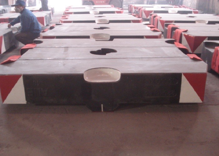 Piezas de hierro de fundición de arena de alta calidad OEM Contrapeso de 10 toneladas para grúa