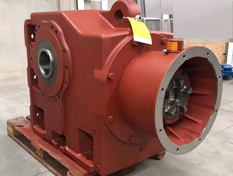 OEM de alta calidad de hierro fundido de arena FC250 caja de convertidor de par para carretillas elevadoras